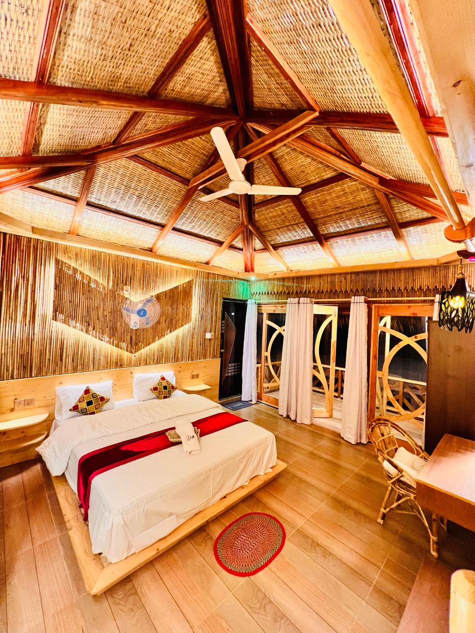 নয়নতারা Room Decor